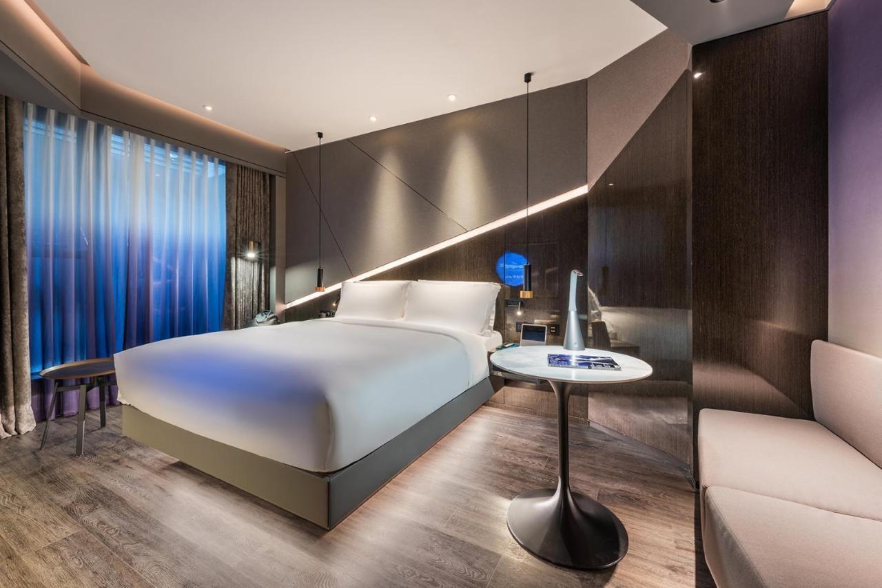 Novotel Yangzhou City Center Экстерьер фото