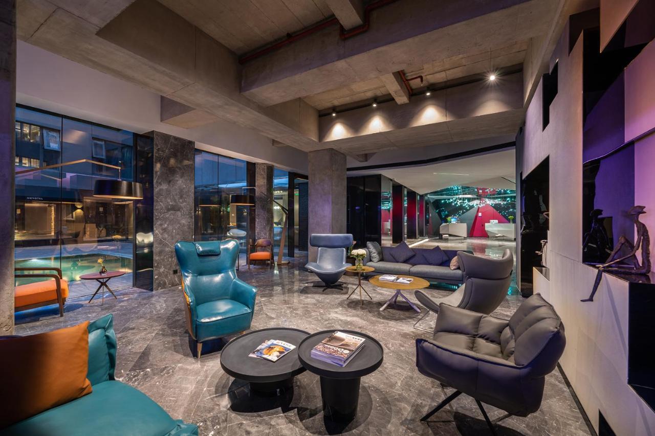 Novotel Yangzhou City Center Экстерьер фото