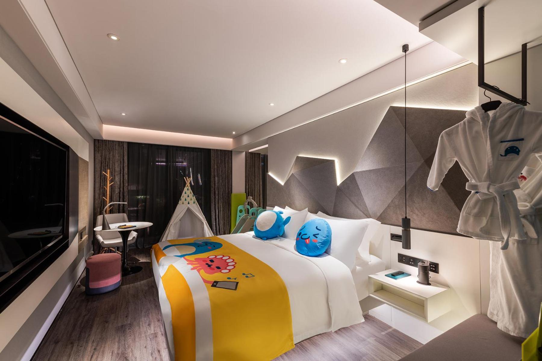 Novotel Yangzhou City Center Экстерьер фото