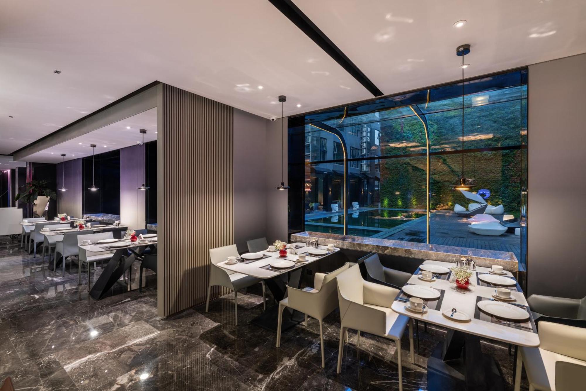 Novotel Yangzhou City Center Экстерьер фото
